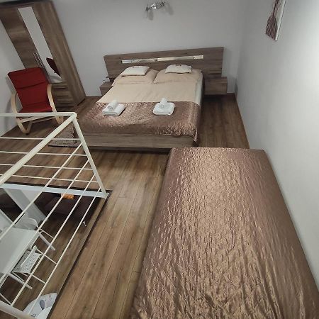 Apartmán Kossuth Garden Debrecín Exteriér fotografie