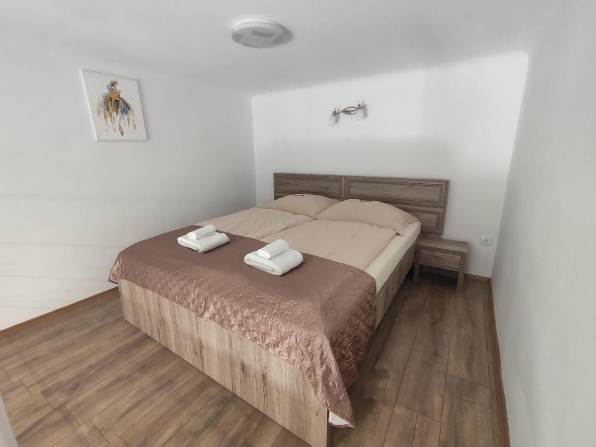 Apartmán Kossuth Garden Debrecín Exteriér fotografie