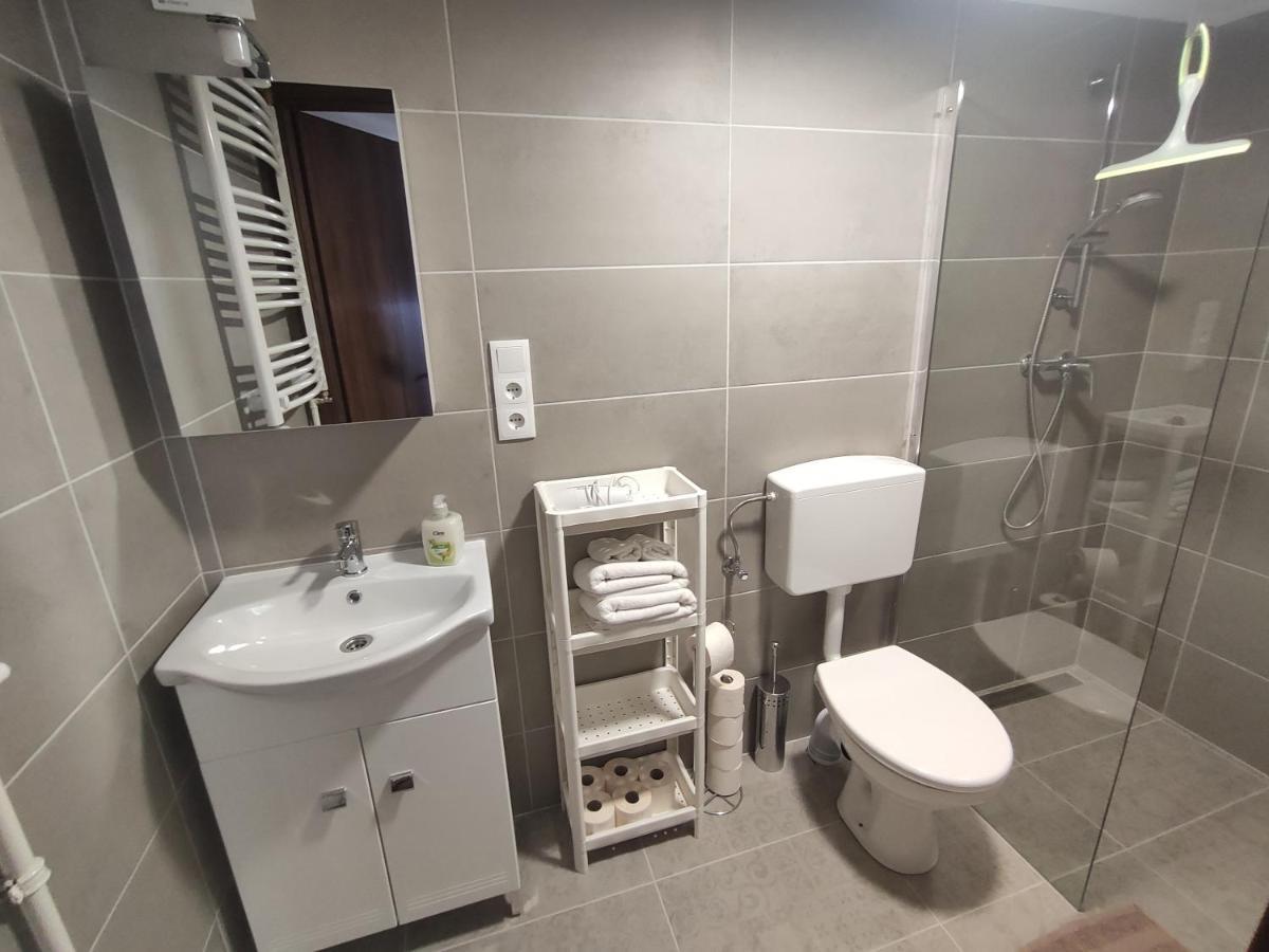 Apartmán Kossuth Garden Debrecín Exteriér fotografie