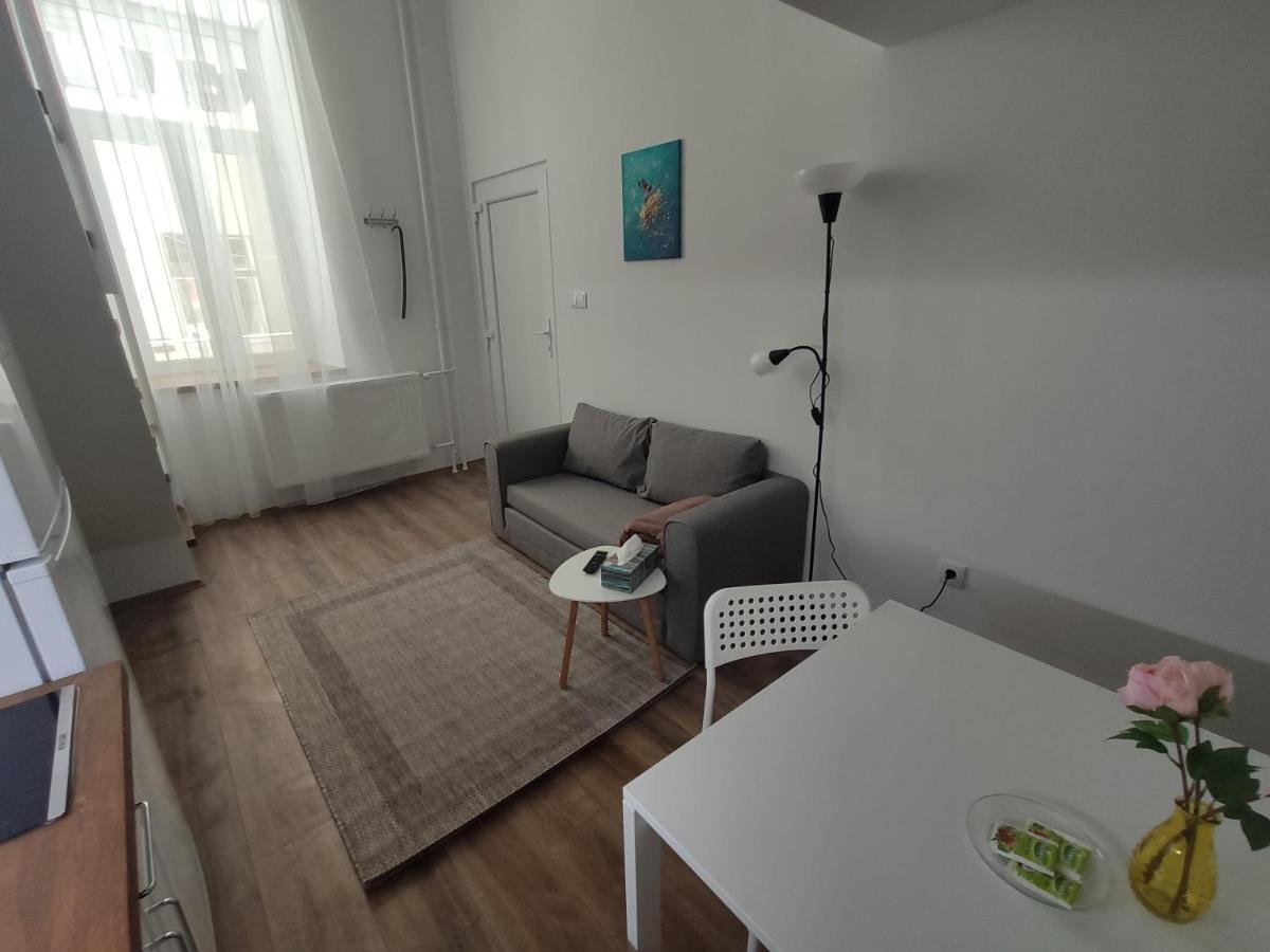 Apartmán Kossuth Garden Debrecín Exteriér fotografie