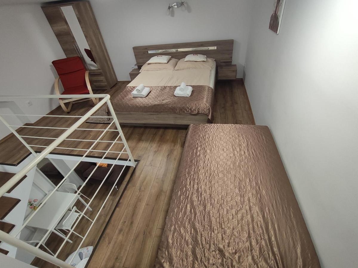 Apartmán Kossuth Garden Debrecín Exteriér fotografie